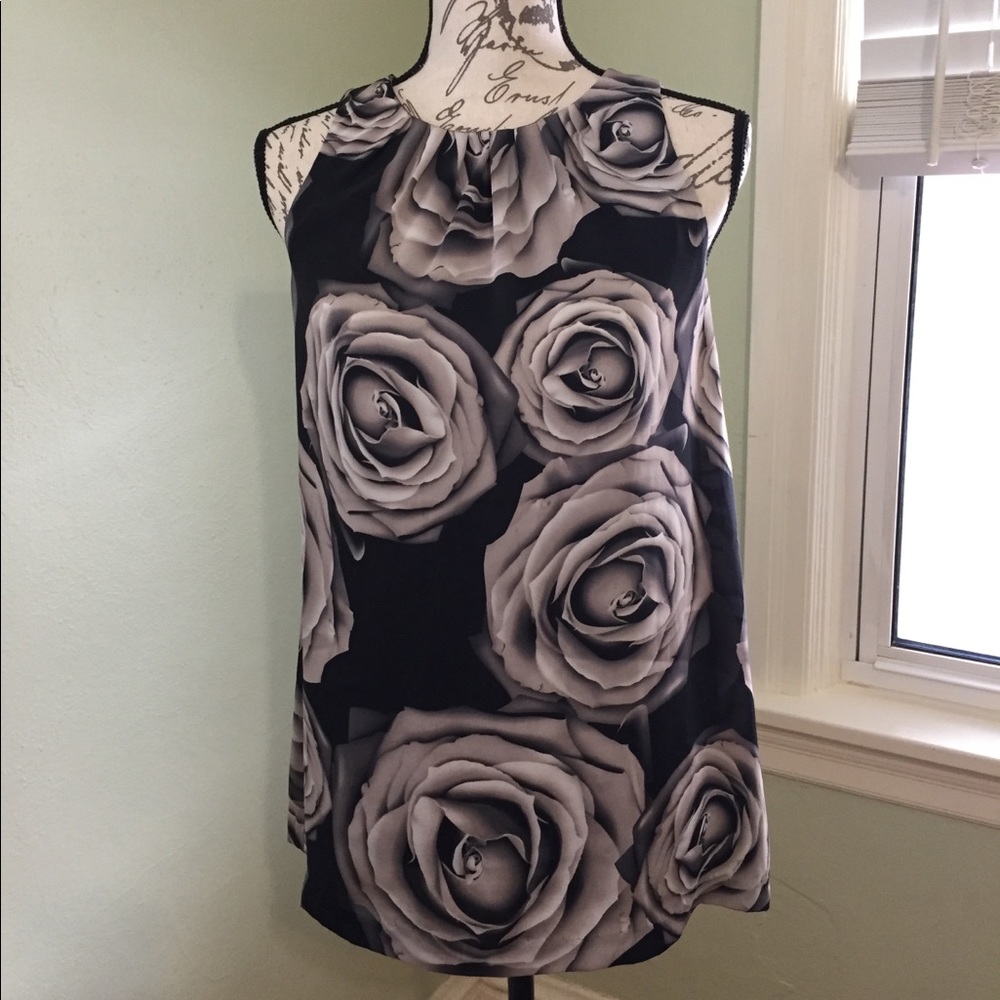 Express sleeveless top